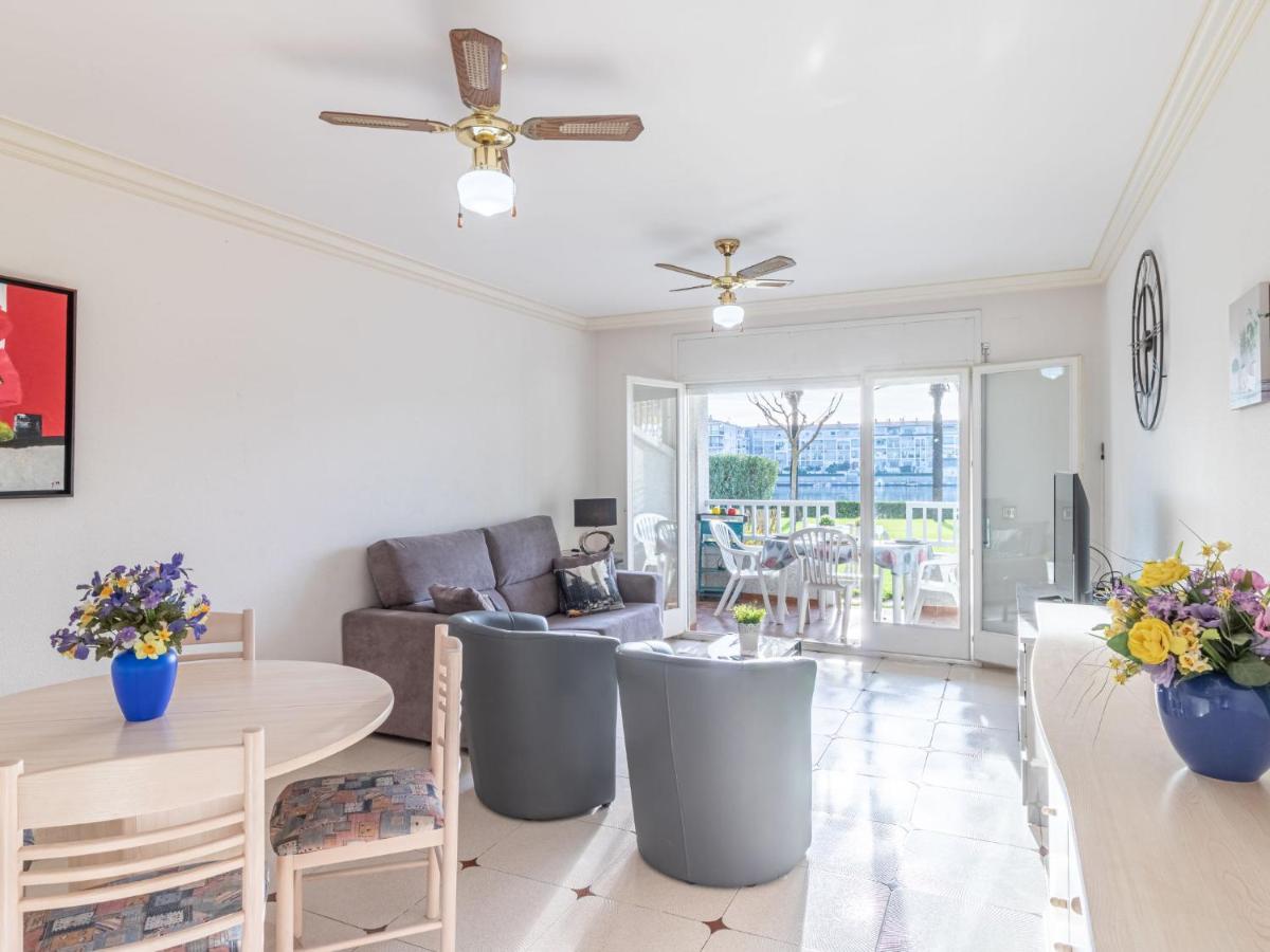 Apartment Sant Maurici By Interhome 艾姆布里亚布拉瓦 外观 照片